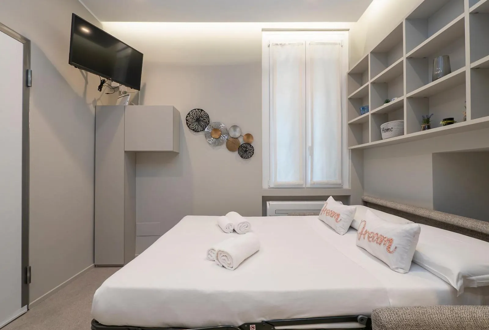 I Host Apartment - Cesare Da Sesto 23 밀라노