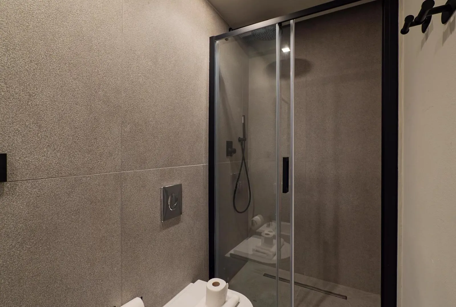 I Host Apartment - Cesare Da Sesto 23 Milan